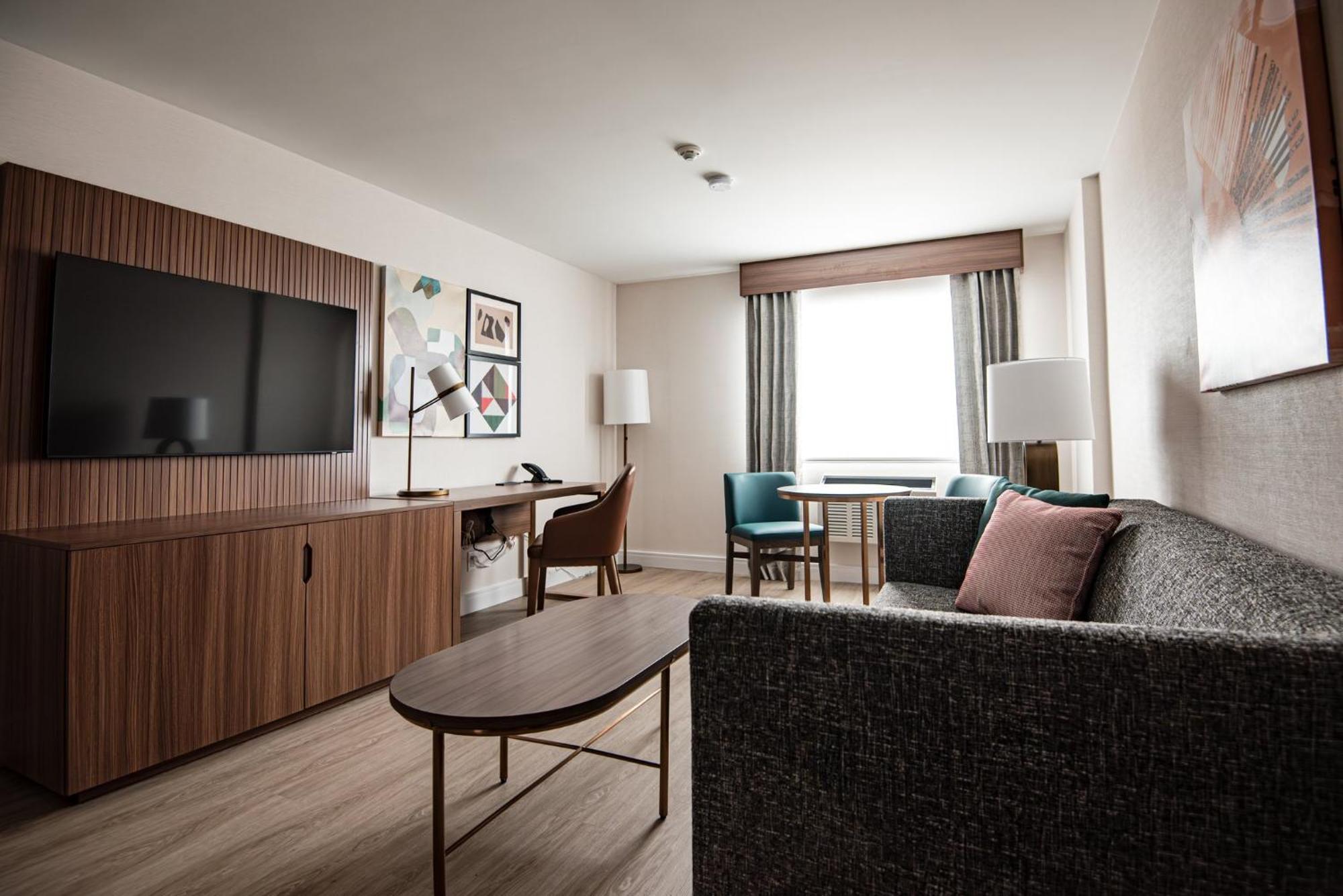 Holiday Inn & Suites Winnipeg Downtown By Ihg Esterno foto